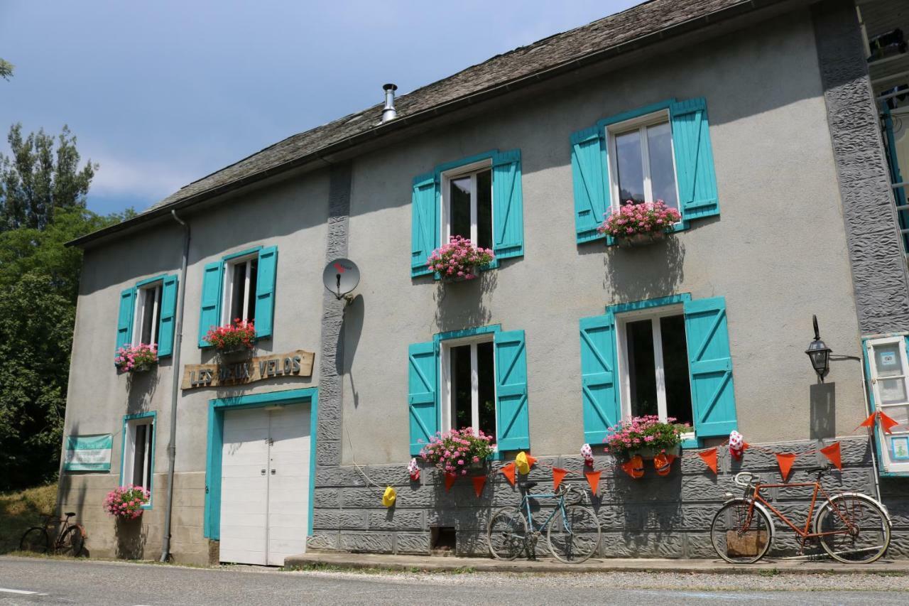 Les Deux Velos Chambres D'Hotes-Table D'Hotes Biert Exterior foto